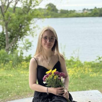 Babysitter in Belleville: Sydney Trotman-Giroux