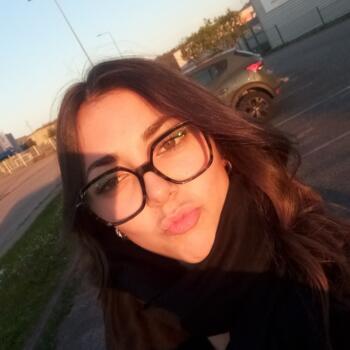 Babysitter in Avignon: Maëlyne