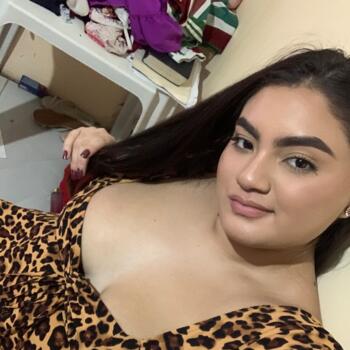 Babysitter in Manaus: Larissa