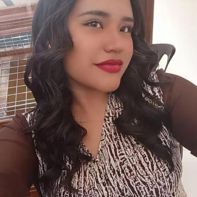 Babysitter in Quito: Leonela