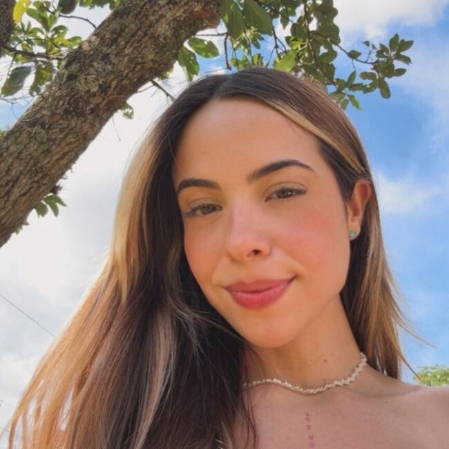 Babysitting job in Bauru: Paloma