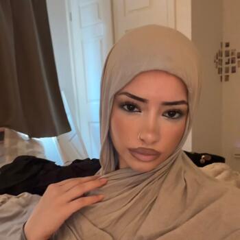 Babysitter in Barking: Hawa