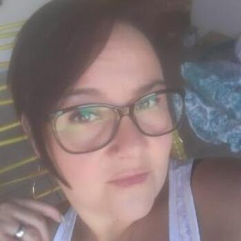 Babá em Bauru: Nadia