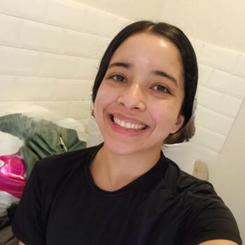 Baby-sitter in Asunción: Vidalia Verá Riveros