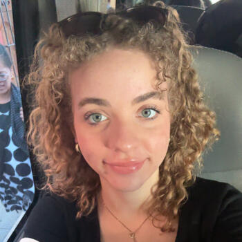 Babysitter in White Rock (New Mexico): Bella