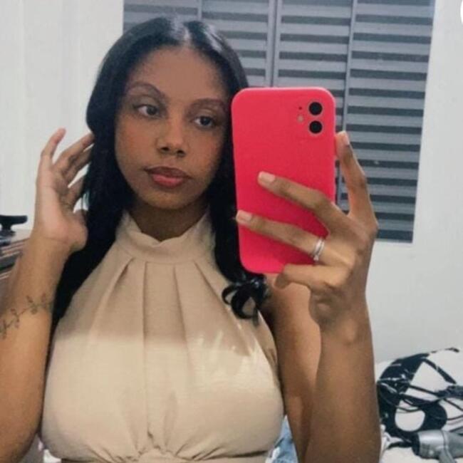 Babysitter in Divinópolis: Raissa