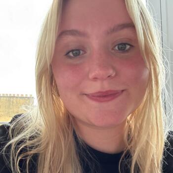 Babysitter in Edinburgh: Alice