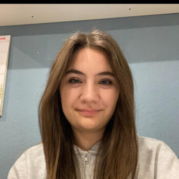 Babysitter in Pewsum: Hannah