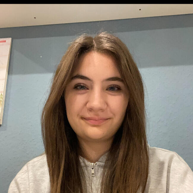 Babysitter in Pewsum: Hannah