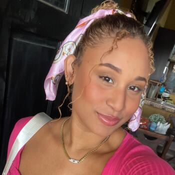 Babysitter in Cartago: Maria Fernanda