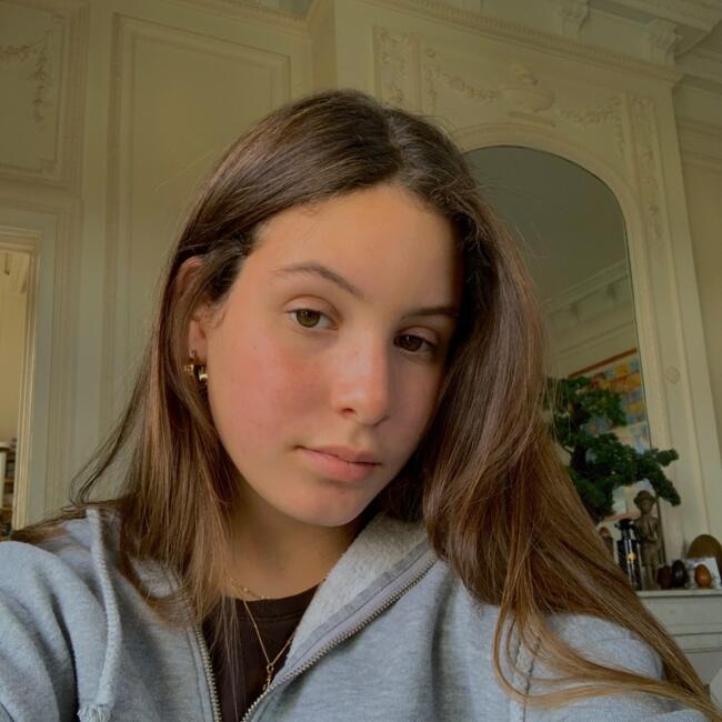 Baby-sitter in Carouge: Emma