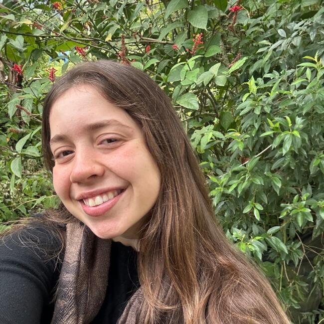 Babysitter in Sydney: Erica