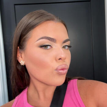 Babysitter in Philadelphia: Jenna