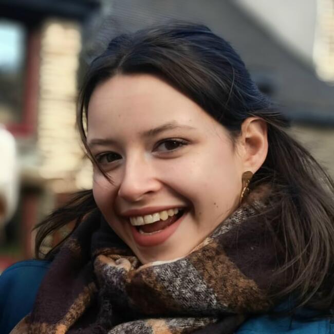 Babysitter in La Brûlatte: Margot