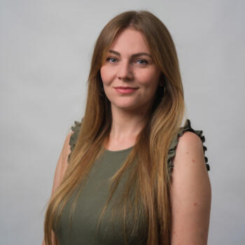 Babysitter Cannes: Tekla