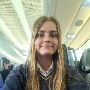 Babysitter in St Albans: Larissa