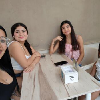 Trabajo de cuidador(a) en Carlet: trabajo de canguro Sofia