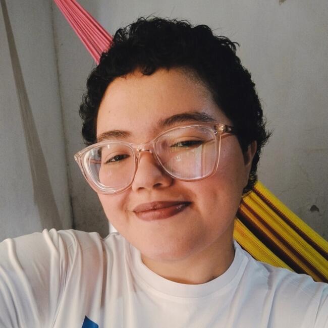 Babysitter in Belém: Melissa