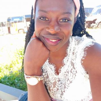 Babysitter Portimão: Ana