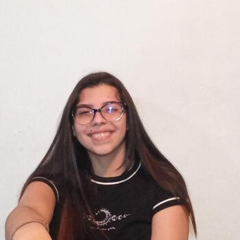 Niñera en Alajuelita: Camila