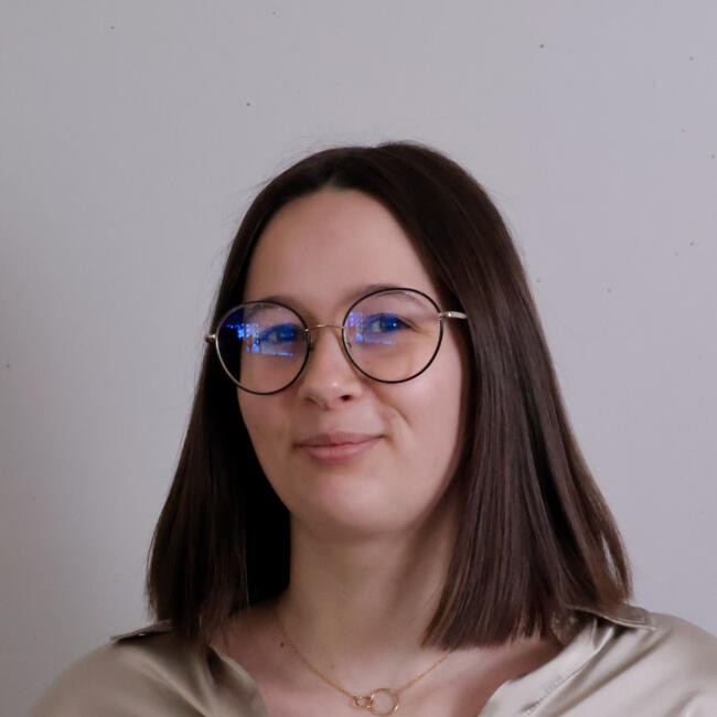 Babysitter in Rennes: Aela