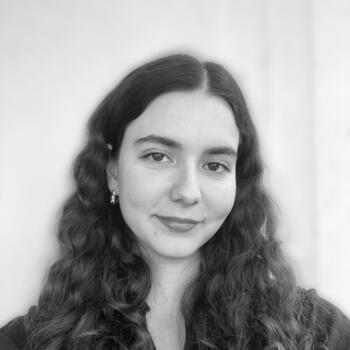 Babysitter στην περιοχή Βουλιαγμένη: Dimitra