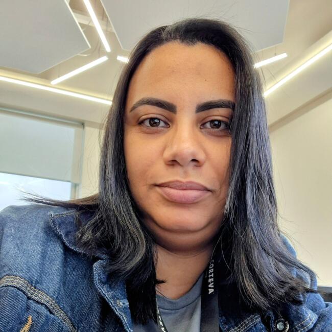 Babá em Osasco: Bruna