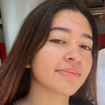 Babysitter in Barcelona: Valeria