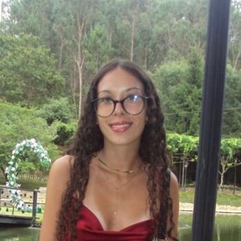 Babysitter em Santa Maria da Feira: Mariana