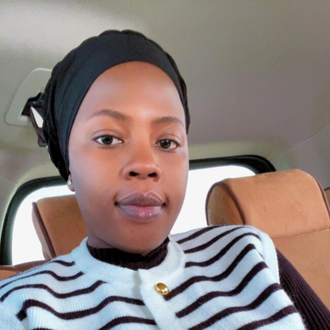 مربية أطفال في Al Raafah: Iryn