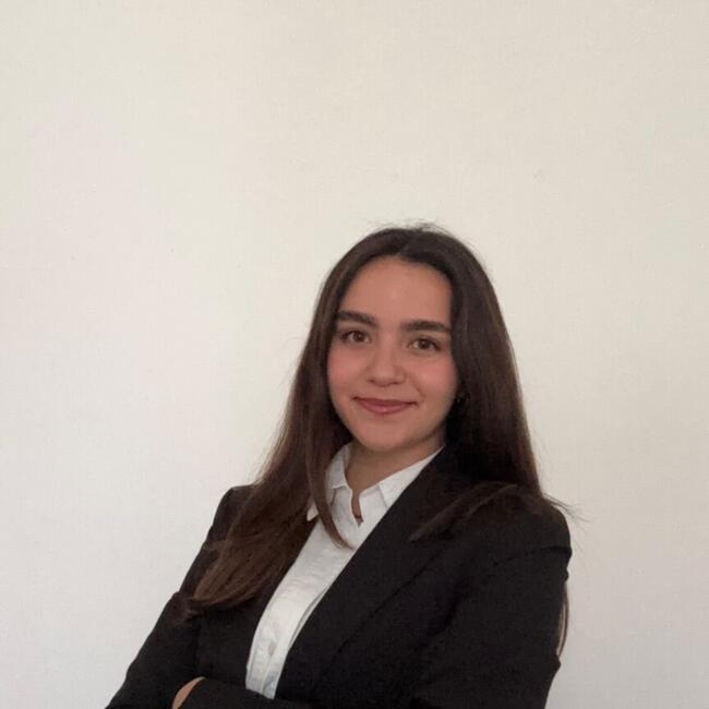Babysitter in Lisbon: Carlota