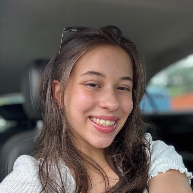 Babá em Maringá: Roberta