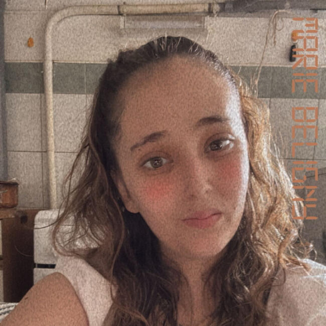 Babysitter in Battenheim: Marie