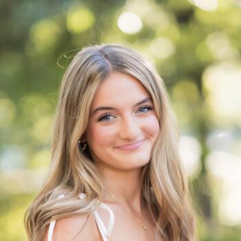 Babysitter in Dallas: Kendall