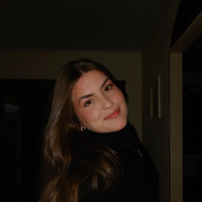 Babysitter in Florianópolis: Sabrina