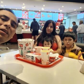 Babysitting job in El Agustino: babysitting job Williams Alfonso