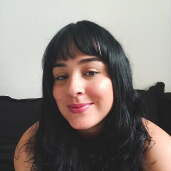 Babysitter in Prado Ferreira: Cristiana