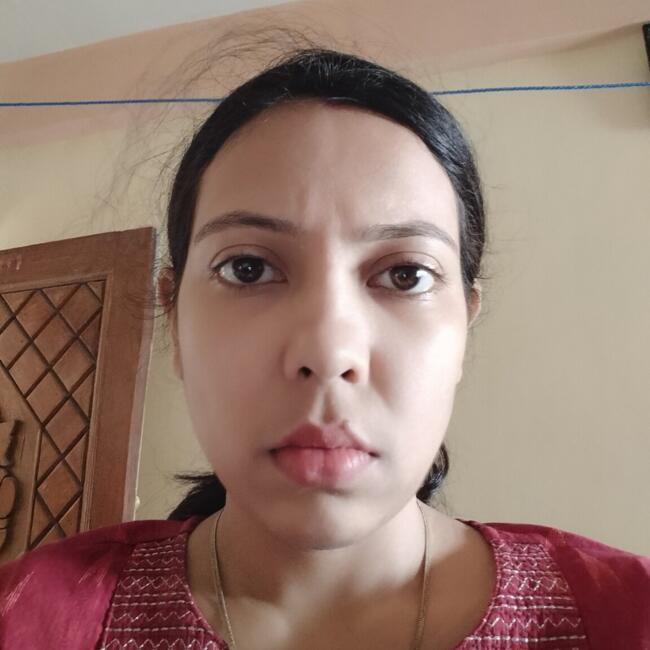 अहमदाबाद में बेबीसिटिंग की नौकरी: Pritha