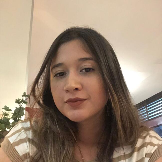 Babysitter in Santarém: Maria