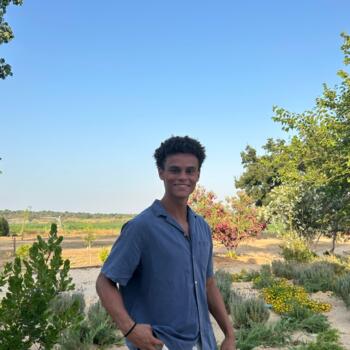 Babysitter in Cascais: Guilherme