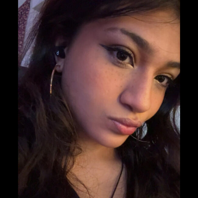 Babysitter in Hermance: Amina