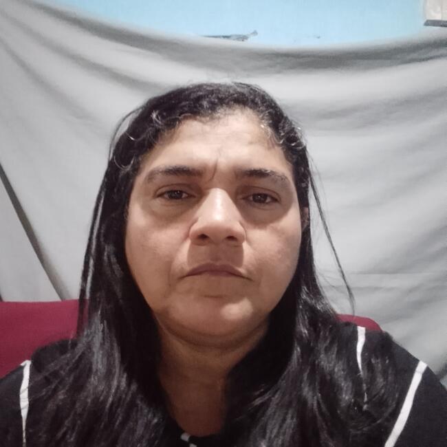 Babysitter in Recife: Maria