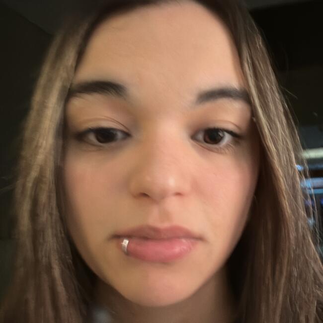 Babysitter in Montevideo: Lucia