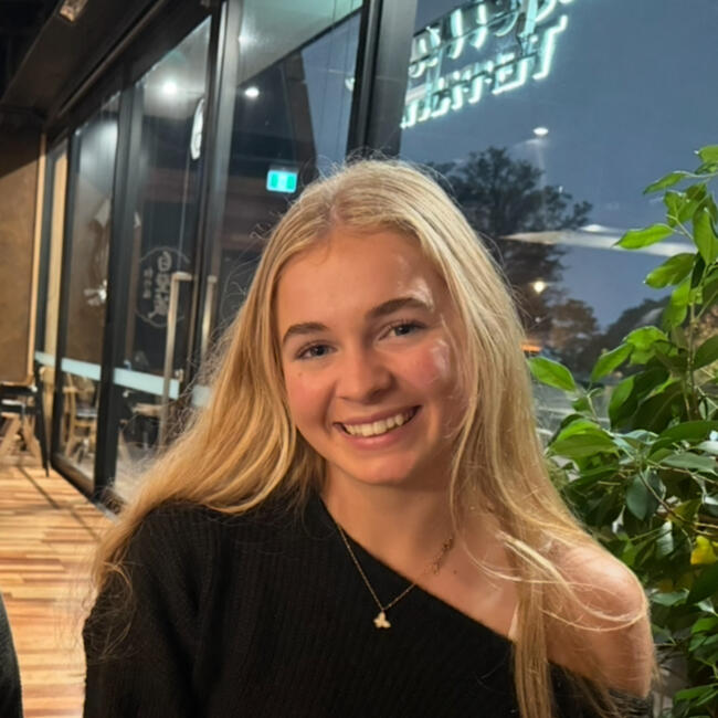 Babysitter in Christchurch: Emily