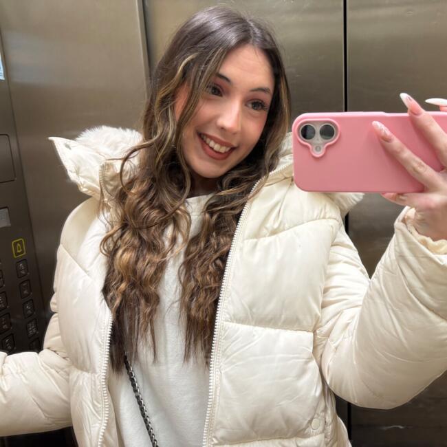 Niñera en Gijón: Lucia