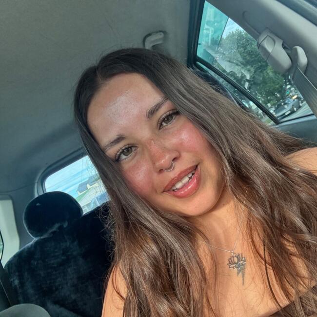 Babysitter in Clarkville: Milenka