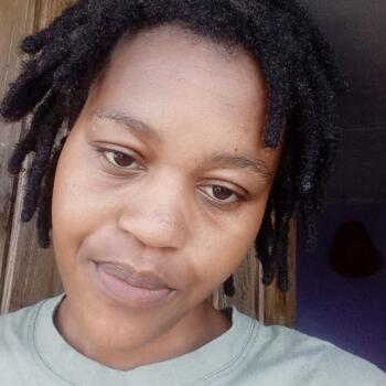 Babysitter in Milnerton: Tracy