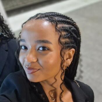 Babysitter in Vorst: Serawit