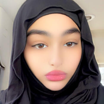 Babysitter in Dearborn Heights: Aya