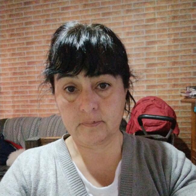 Babysitter in San Antonio de Padua: Alejandra